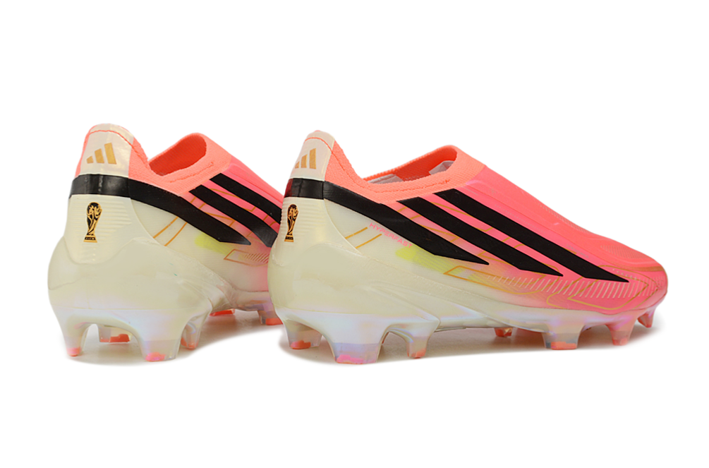 SCARPE DA CALCIO F50 HYPERFAST ELITE SENZA LACCI PER TERRENI NATURALI COMPATTI