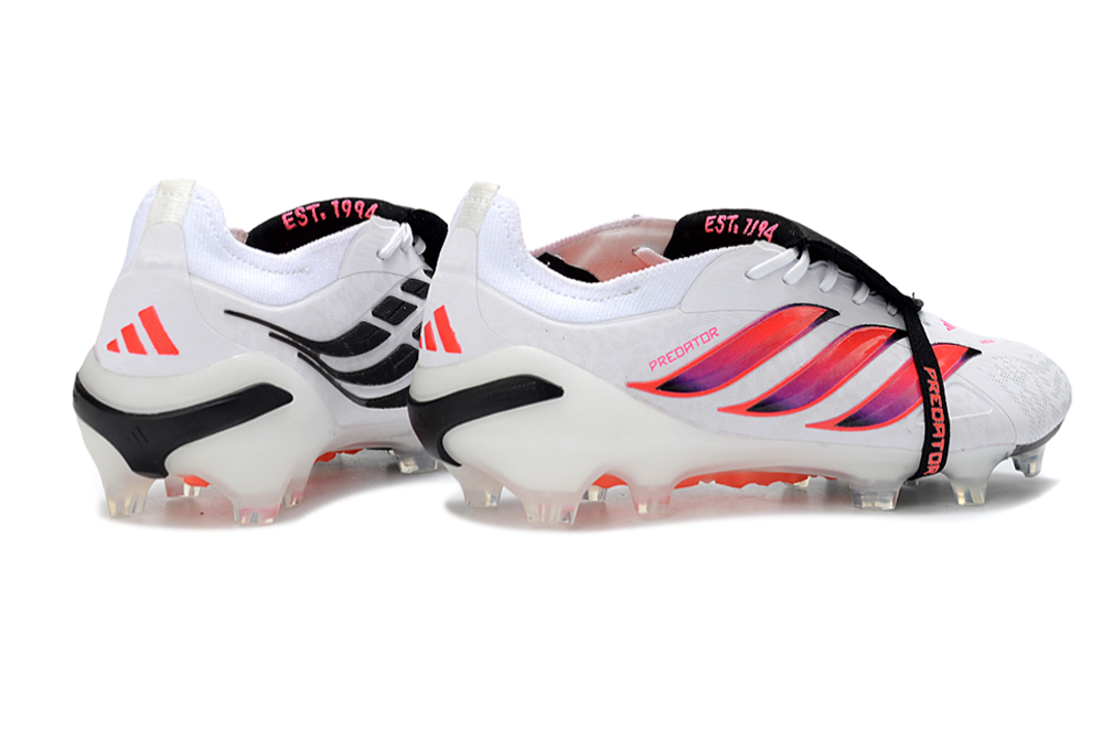 SCARPA DA CALCIO PREDATOR ELITE FOLD-OVER TONGUE PER TERRENI NATURALI COMPATTI
